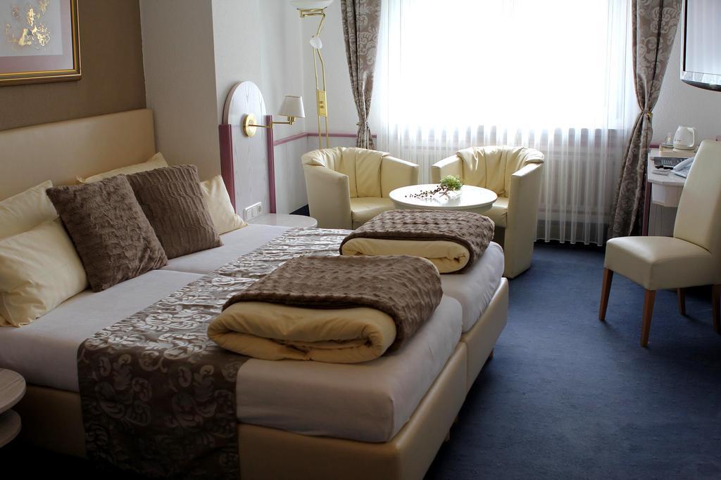 Sletz Parkhotel Гисен Экстерьер фото